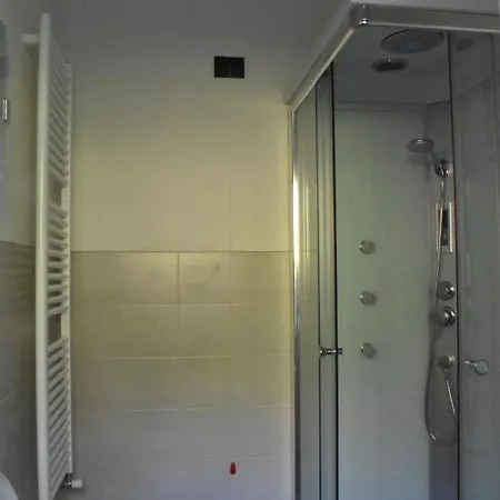 Paola Bed and breakfast Savona