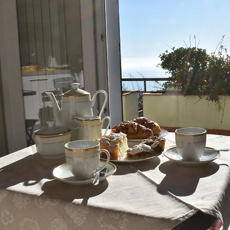 Bed & Breakfast Paola *