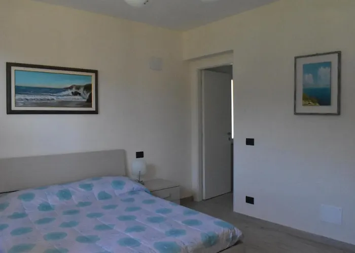 Paola 3* Савона