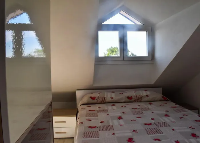 Paola Отель типа 